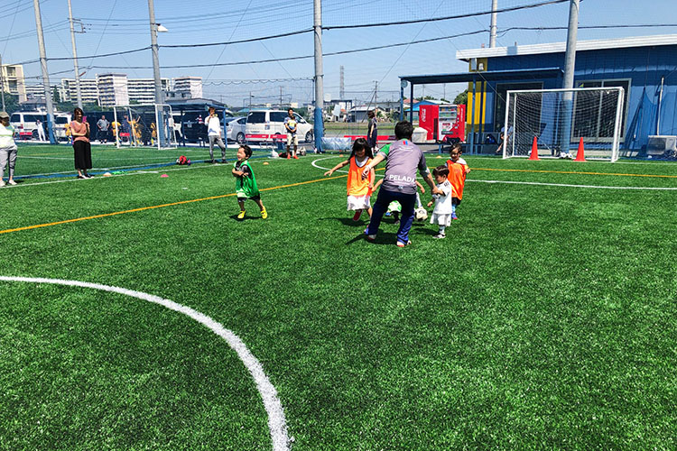 ペラーダキッズ 新三郷 三郷市 サッカー 埼玉県 子ども向けスポーツ教室検索サイトkidsooきっずー ペラーダキッズ 新三郷 三郷市 サッカー 埼玉県 子ども向けスポーツ教室検索サイトkidsooきっずー
