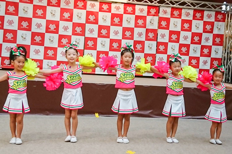 Kobe Diva 加古川ヨークカルチャーセンター校 加古川市 チアダンス 兵庫県 子ども向けスポーツ教室検索サイトkidsooきっずー Kobe Diva 加古川ヨークカルチャーセンター校 加古川市 チアダンス 兵庫県 子ども向けスポーツ教室検索サイトkidsooきっずー